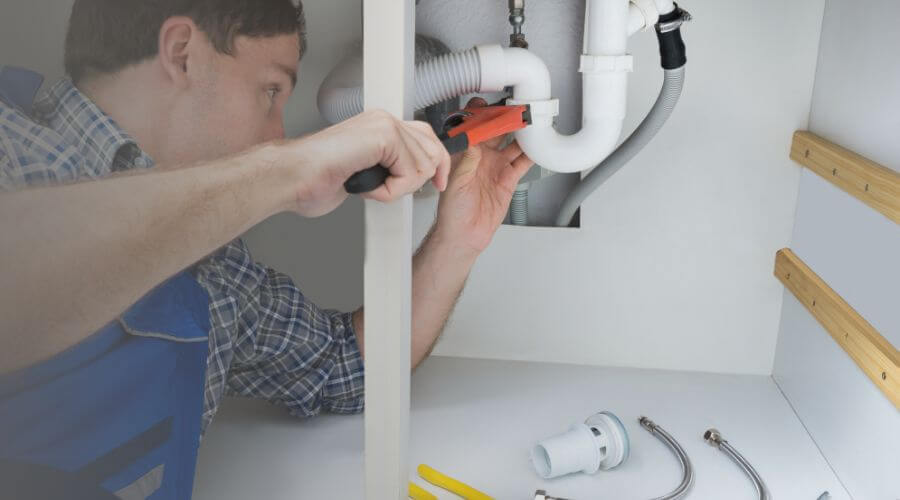 Local expert plumbing services in Cairo, OH
